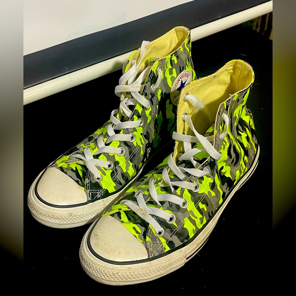 Converse shoes !!!!